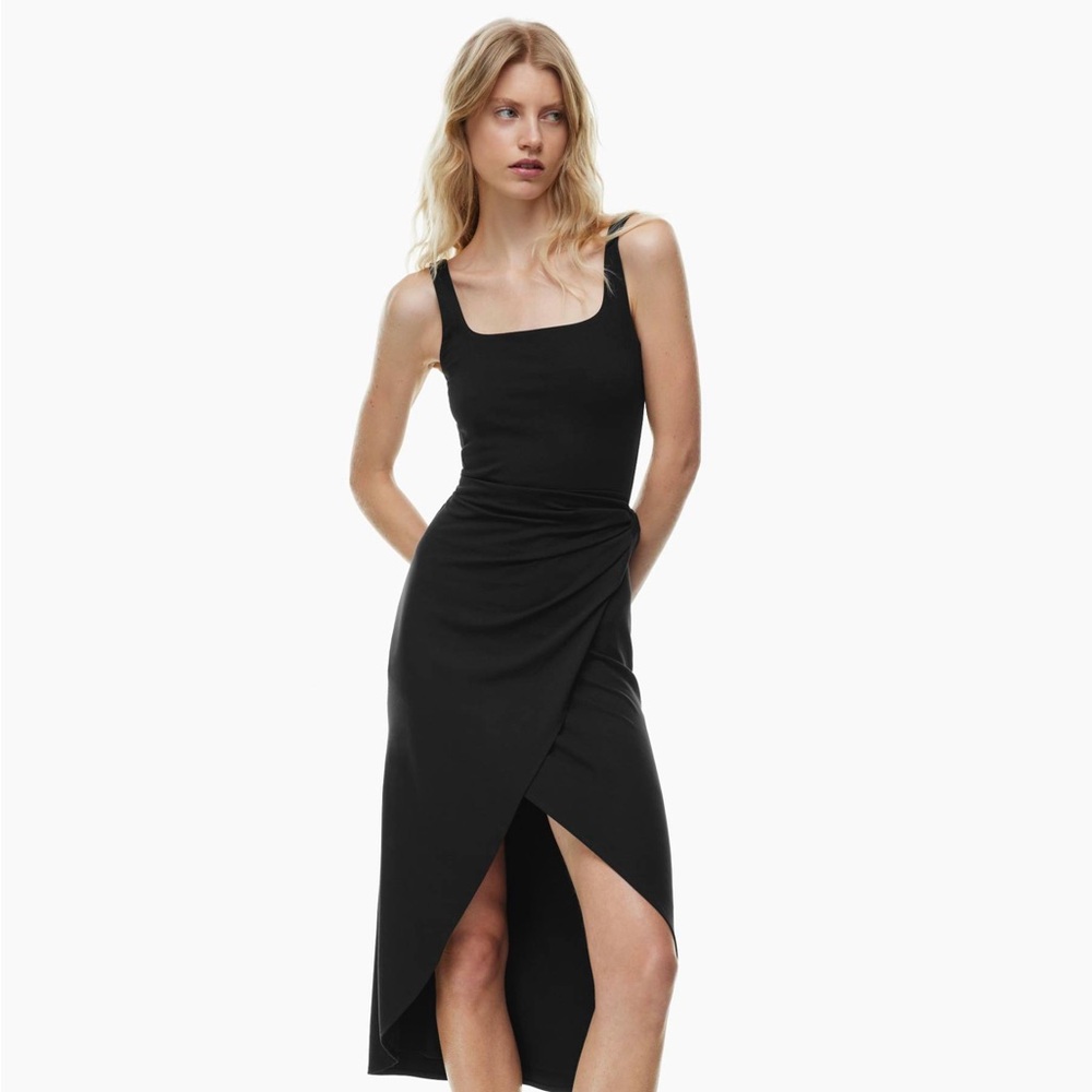 Aritzia Wilfred Saturn Midi Dress - size Small
